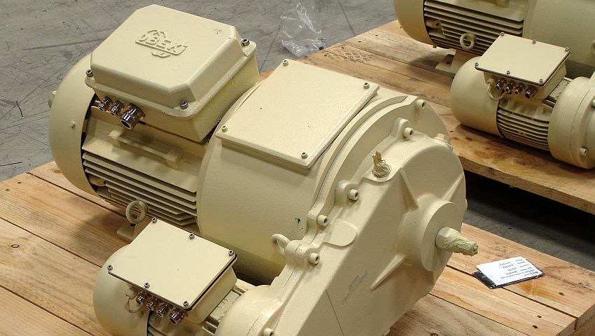 Grue d'atelier 2 Tonnes Varanmotors NESC-02 BC-ELEC.com
